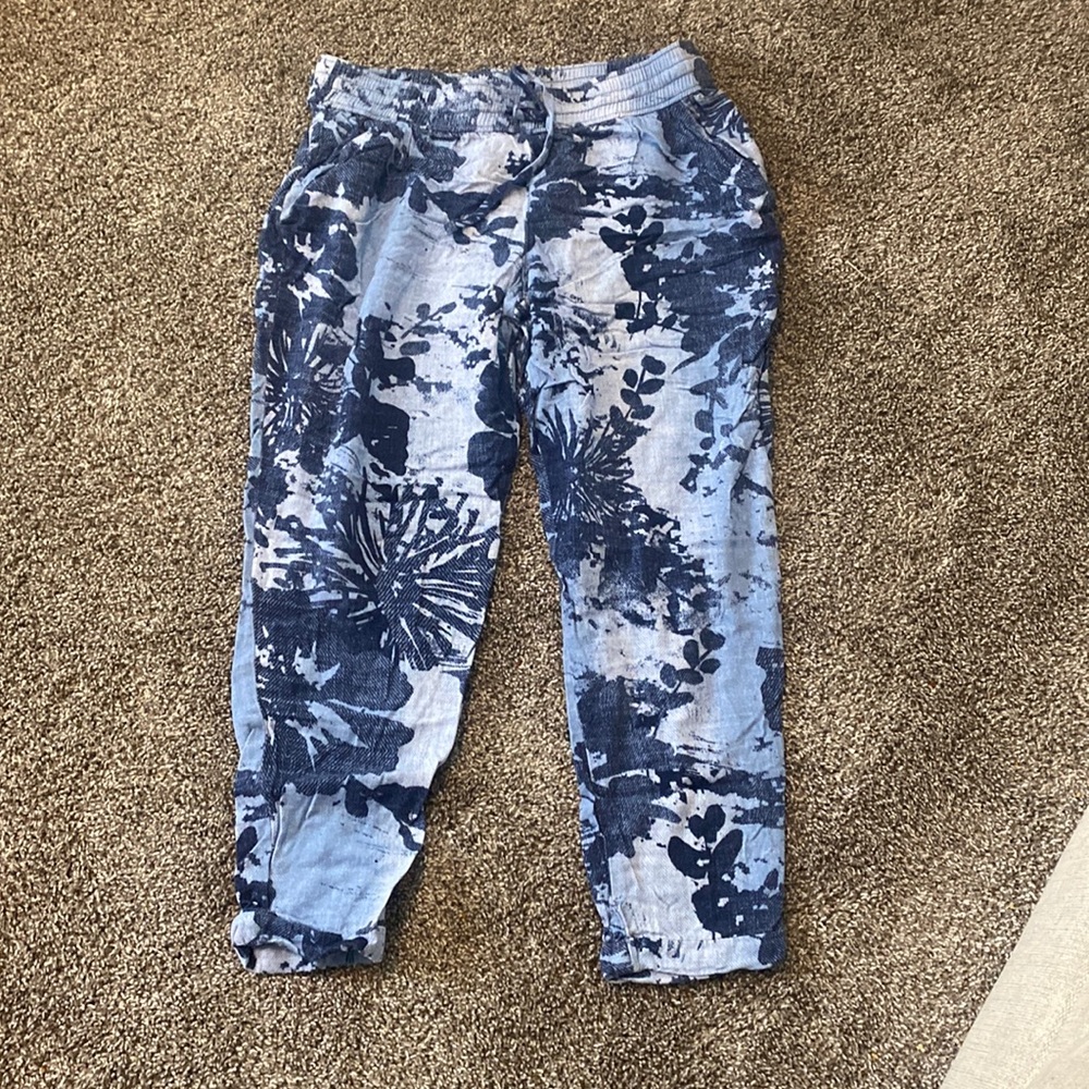 Drawstring Capri pants, New York & Company
